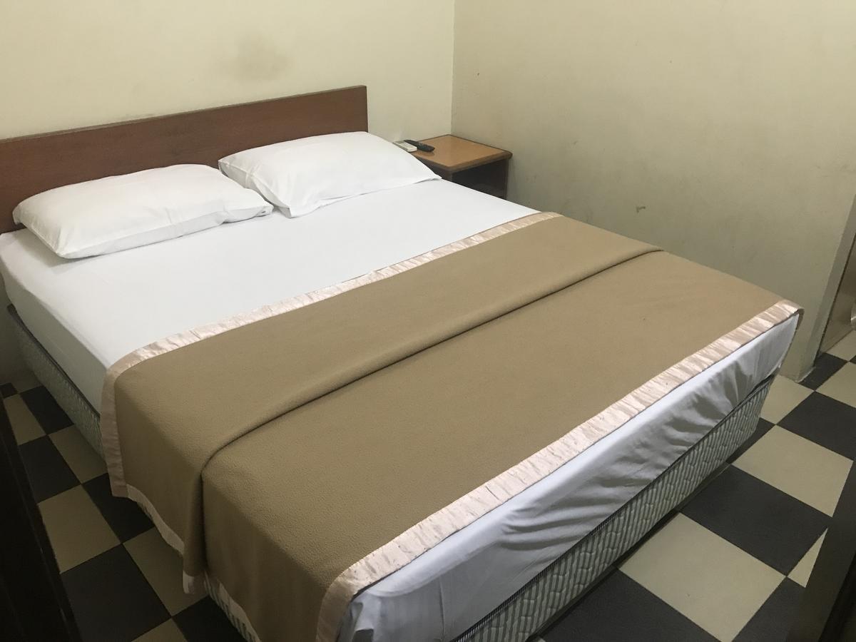 Jr Hotel Sitiawan Zewnętrze zdjęcie
